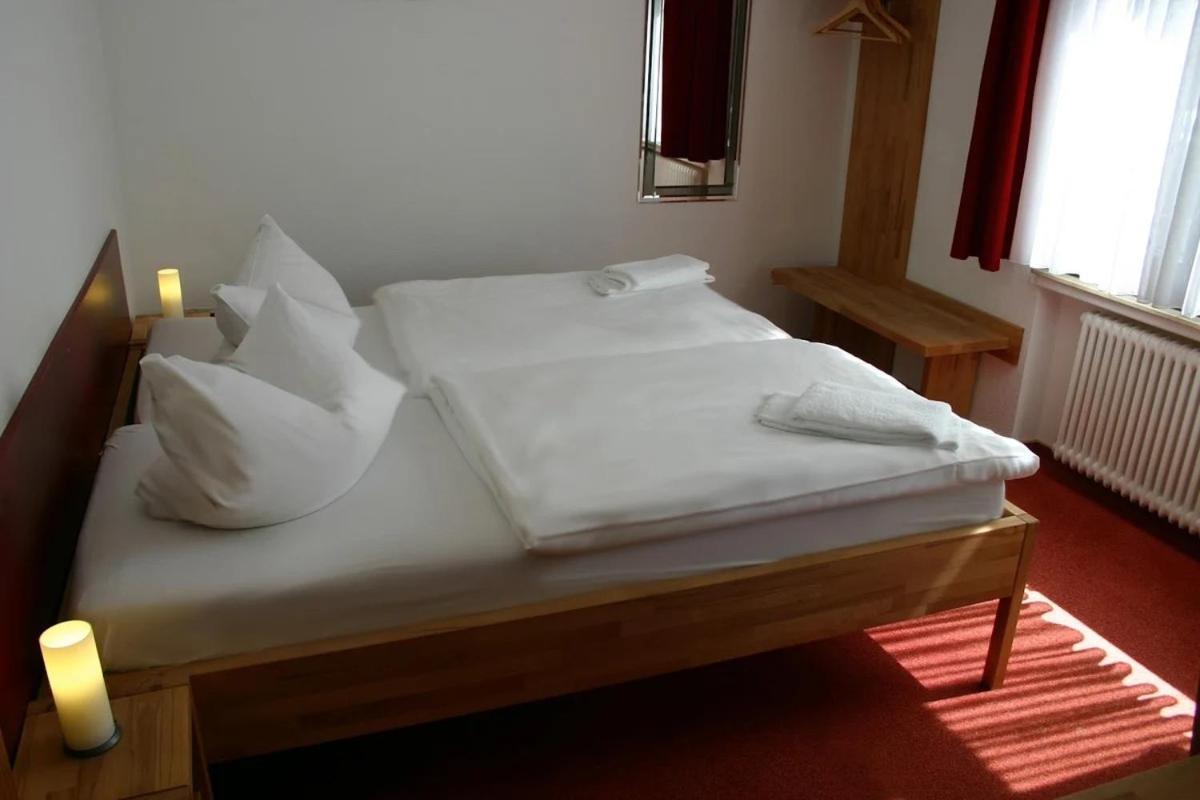Haus Am Eberbach Hotel Щадолдендорф Екстериор снимка